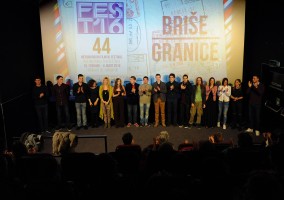 Ekipa filma "Pored Mene" na poklanjanju publici u bioskopu Ušće Cineplexx